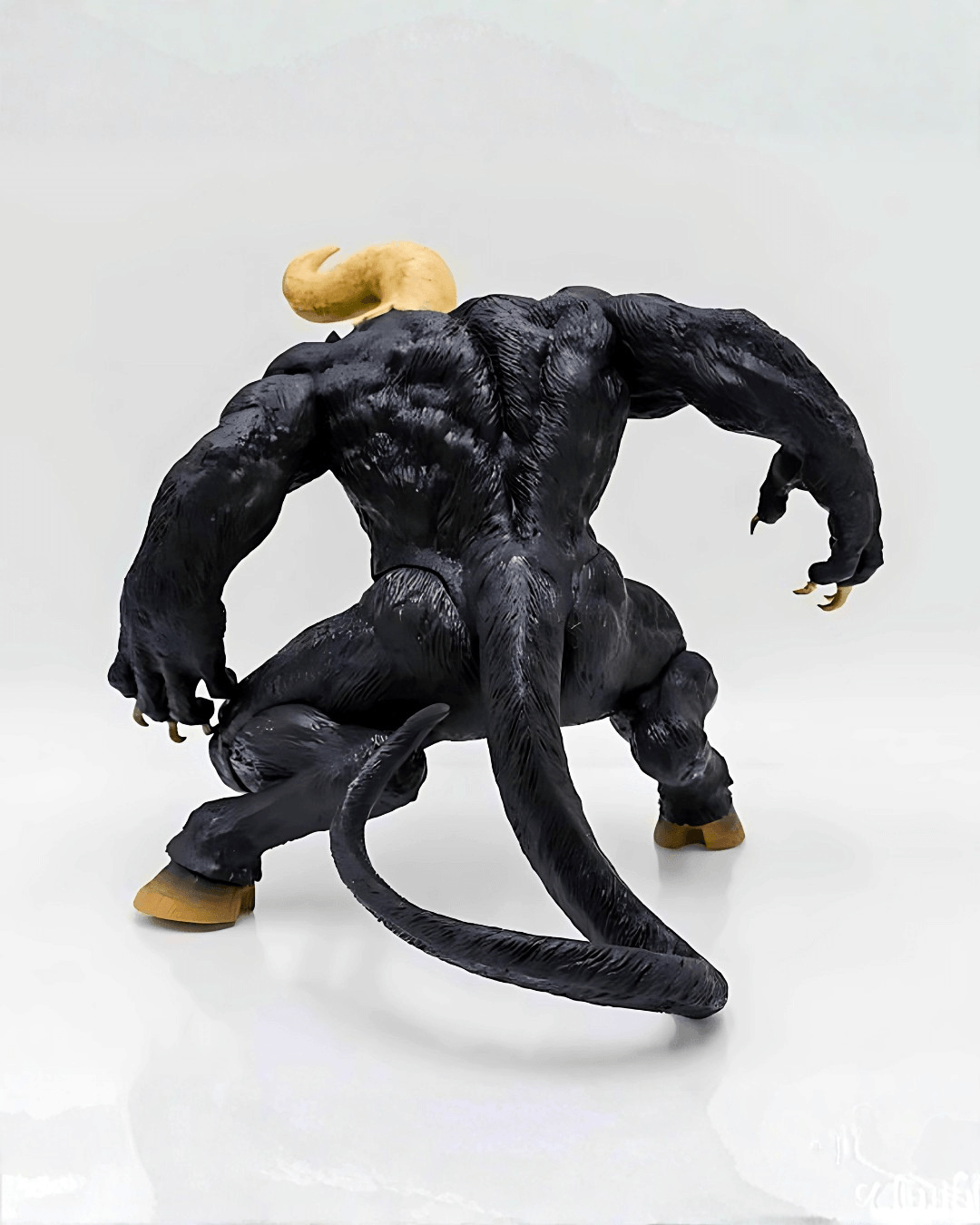 Figurine d'Anime Berserk Apôtre de la Bataille sans Fin Nosferatu Zodd 22 cm (9") Statue en PVC