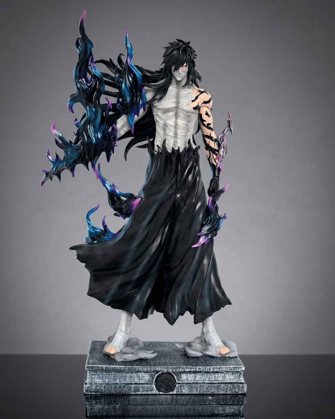 Bleach Anime Figure Ichigo Kurosaki: Darkness Unleashed 35cm (13.9") Collector Statue