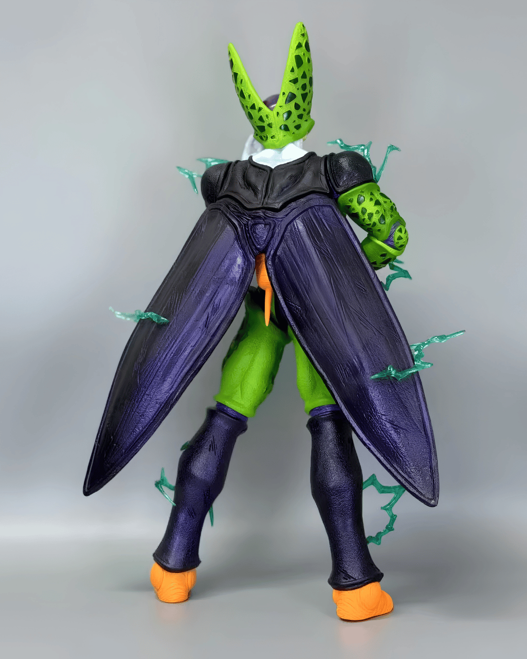 Dragon Ball Anime Figure Ultimate Lifeform Perfect Cell 35cm (13.8") Collector Statue