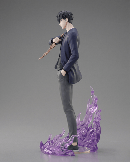 Solo Leveling Anime Figure The Ghost Sung Jin-Woo 21cm (8.27") Collector Statue