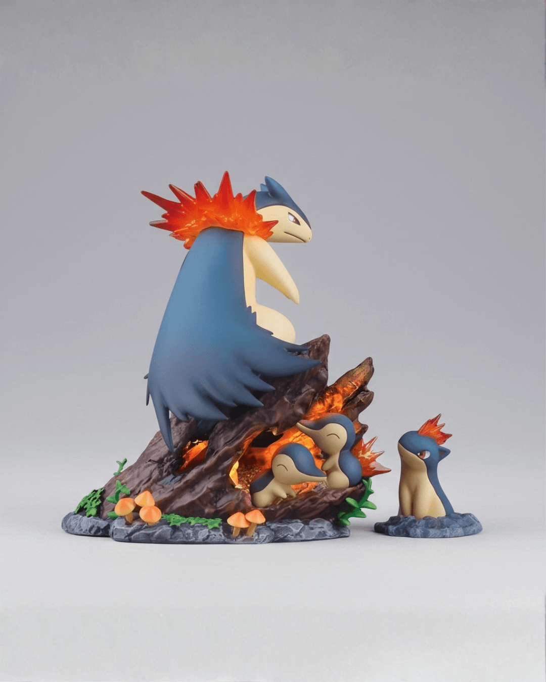 Pokemon Anime Figure Blaze Warden Typhlosion 13cm (5") Collector Statue