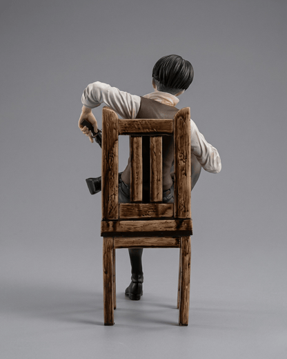 Attack On Titan Anime Figure Silent Captain Levi Ackerman 19cm (7.48") Collector Statue