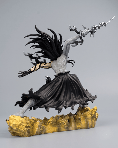 Bleach Anime Figure The Black-Clad ProtectorIchigo Kurosaki 24cm (9.5") Collector Statue