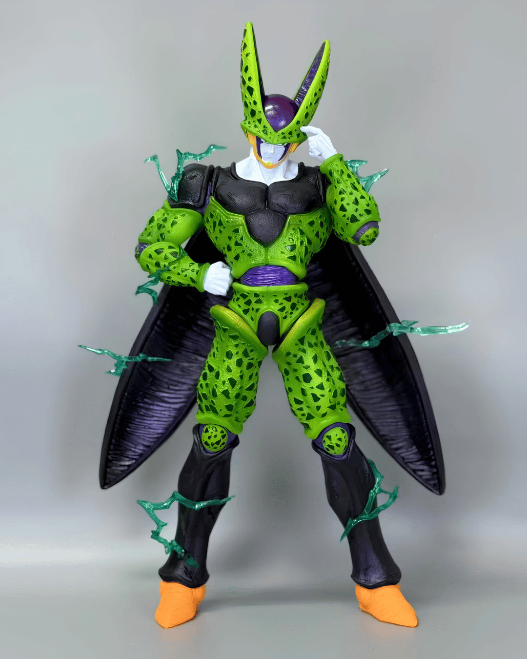 Dragon Ball Anime Figure Ultimate Lifeform Perfect Cell 35cm (13.8") Collector Statue