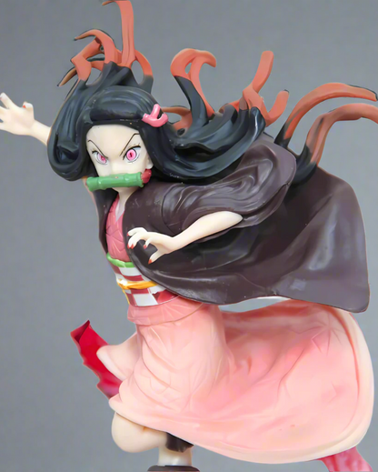 Kamado Nezuko Anime Demon Slayer: Kimetsu no Yaiba Figurine Kochou Shinobu Figurines d'action Statuette en PVC Collection Modèle Jouets Cadeaux