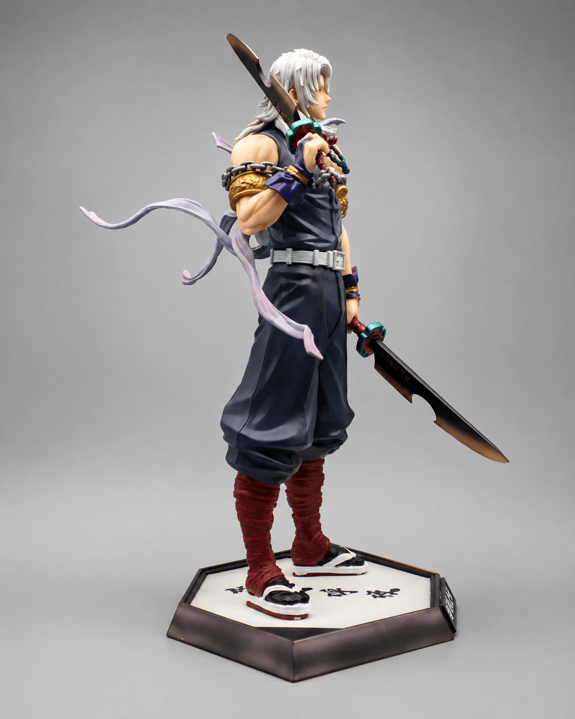 Demon Slayer Anime Figure Uzui Tengen 32cm (11") Collector Statue