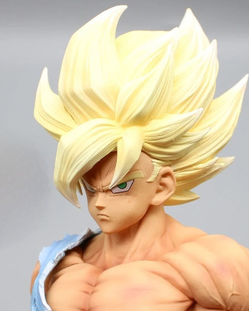 Detailed close-up of Goku Super Saiyan hair – high-quality sculpt with sharp, vibrant finish.