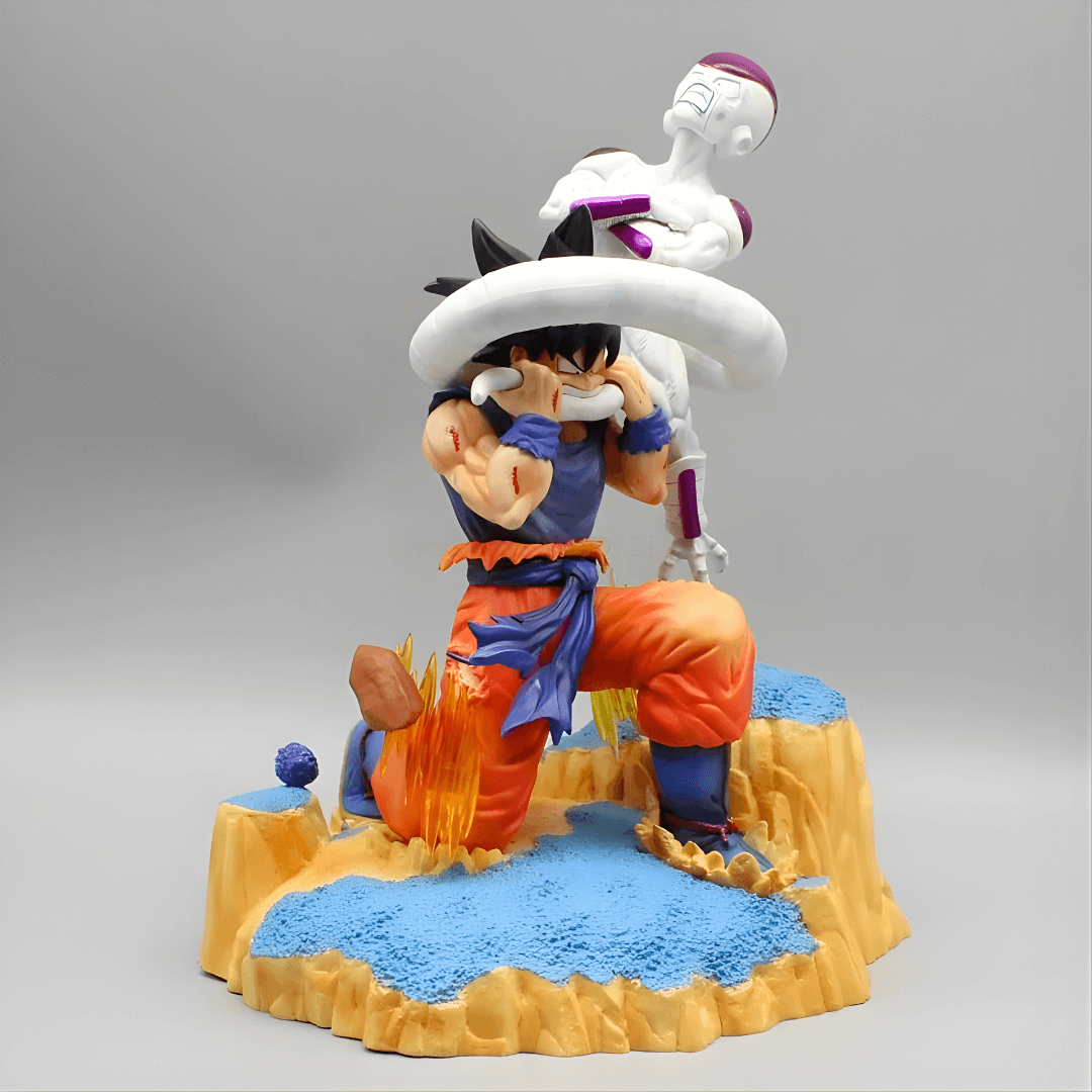 Goku vs Frieza Dragon Ball statue 25cm – powerful combat pose with energy effects and rocky Namek base.
